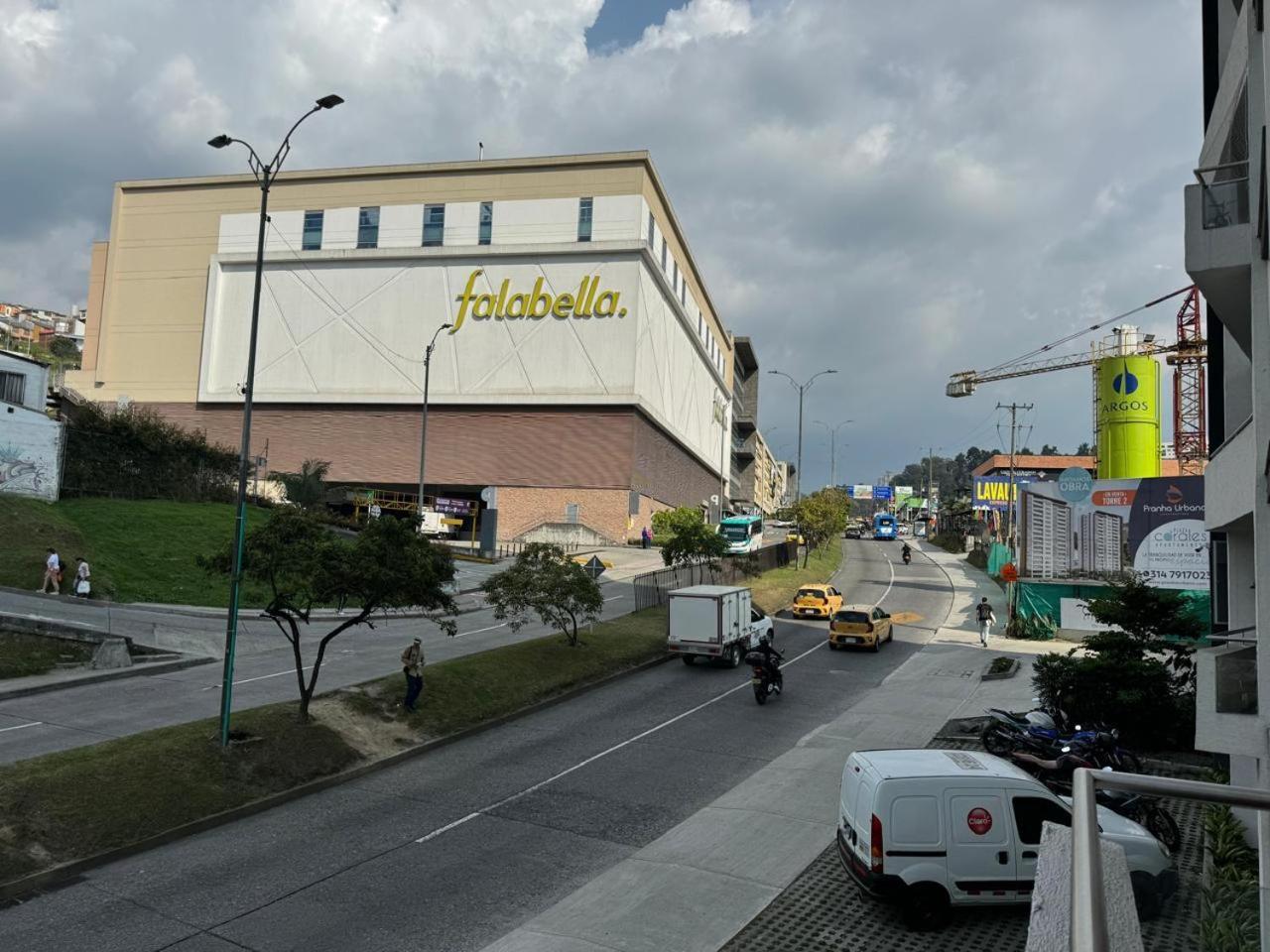 Barcelona * Manizales
